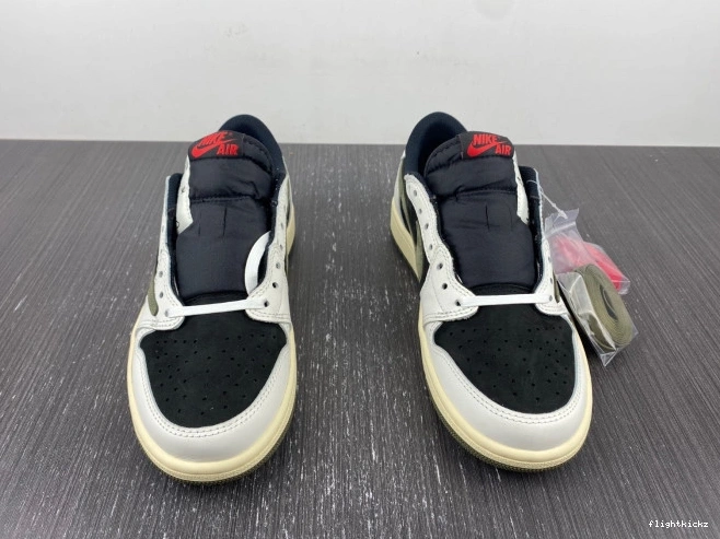 Olive Air Low WMNS 1 Jordan OG x Scott Travis DZ4137-106 0821